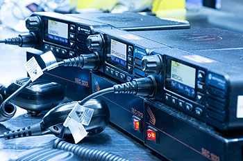 Improving Warehouse Efficiency: The Role of Instant Push-to-Talk Communication