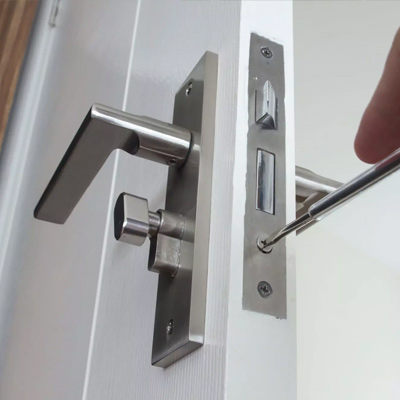 Easy Ways to Keep Your Front Door in Perfect Shape