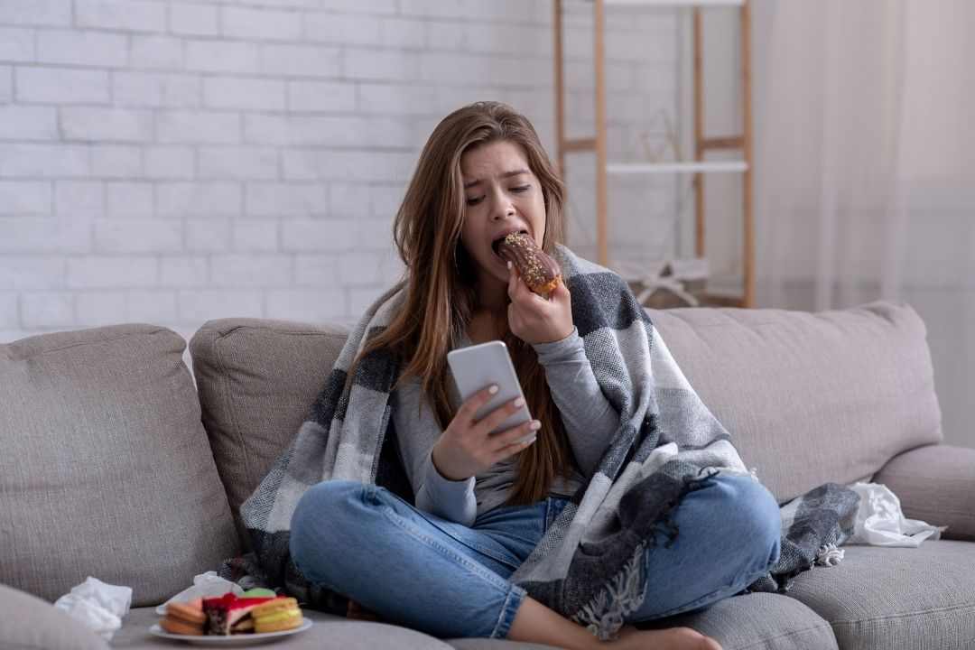 Frequent Emotional Eating - Identify Stress Triggers Before Snacking